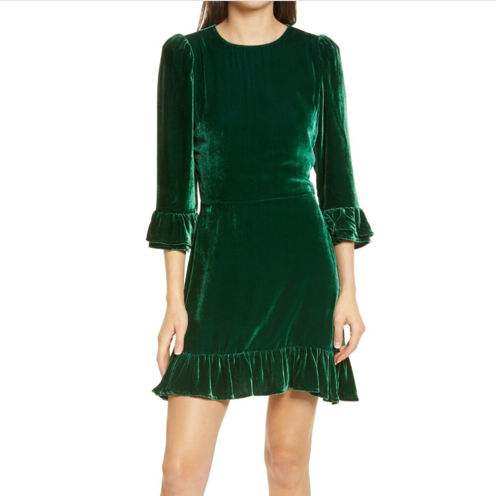 NWT Reformation mountain dress in emerald velvet